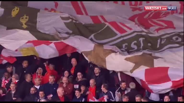 تشویق و سرود هواداران لیورپول قبل از بازی با منچستریونایتد