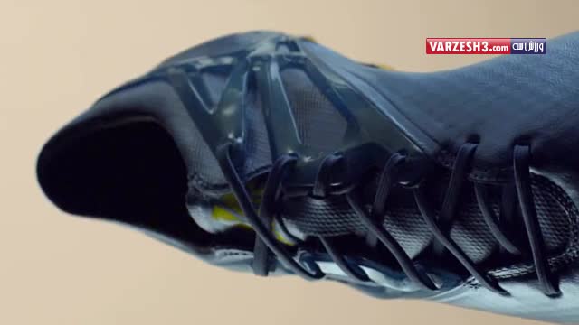 کفش مخصوص مسی برای فینال لیگ قهرمانان