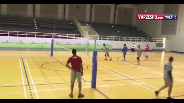 اولین تمرین تیم والیبال امید ایران در دبی (اختصاصی ورزش ۳)