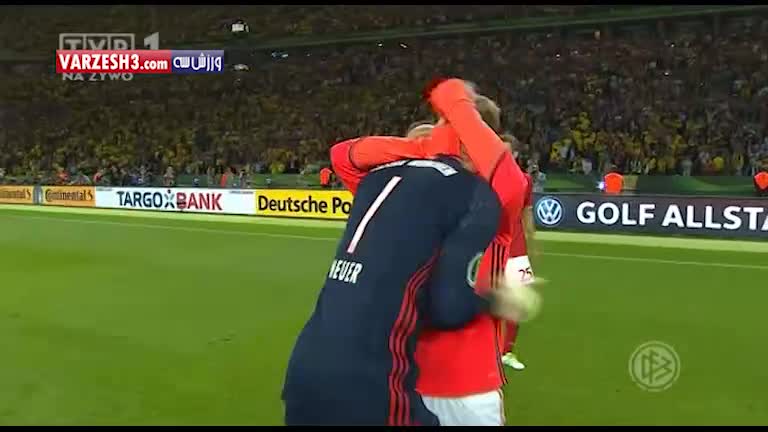اشک شوق گواردیولا پس از قهرمانی در فینال جام حذفی آلمان