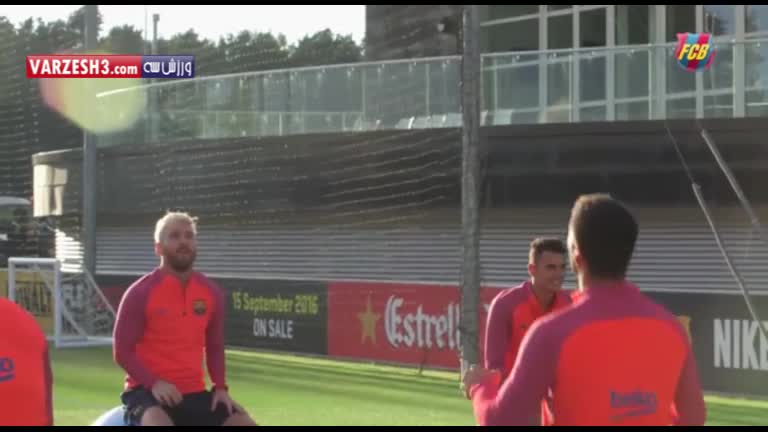  چالش هدزنی مسی و سوارز در تمرین بارسلونا