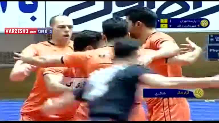 خلاصه والیبال پارسه تهران 3-0 شهرداری اراک