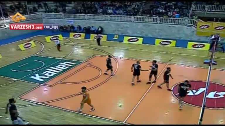 خلاصه والیبال کاله مازندران 3-1 شهرداری اراک