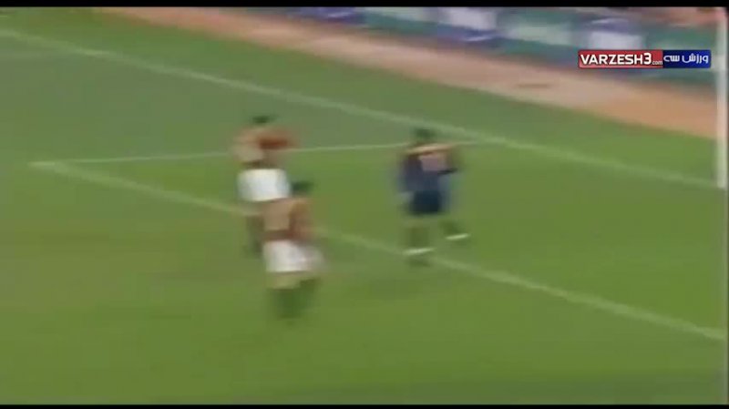 بازی خاطره انگیز آاس رم 0 -  لیورپول 2 (بازی رفت سال 2001)