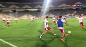 گرم کردن بازیکنان تیم ملی پیش از دیدار با ازبکستان