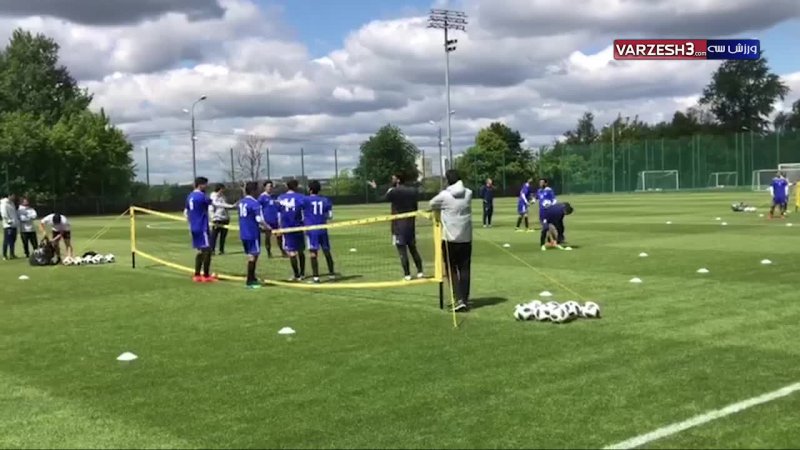 تمرینات تیم ملی در حضور تشویق هواداران ایرانی