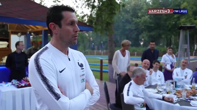 مراسم جشن تولد مربی دروازه بان های تیم ملی فرانسه