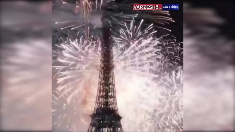 نورافشانی برج ایفل پس از قهرمانی فرانسه