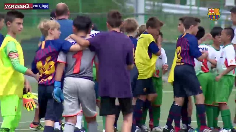 حرکت زیبا و تاثیرگذار بازیکنان زیر 14 سال بارسلونا در ژاپن