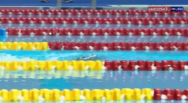 چهارمین مدال طلای شاهین ایزدیار ستاره شنای ایران