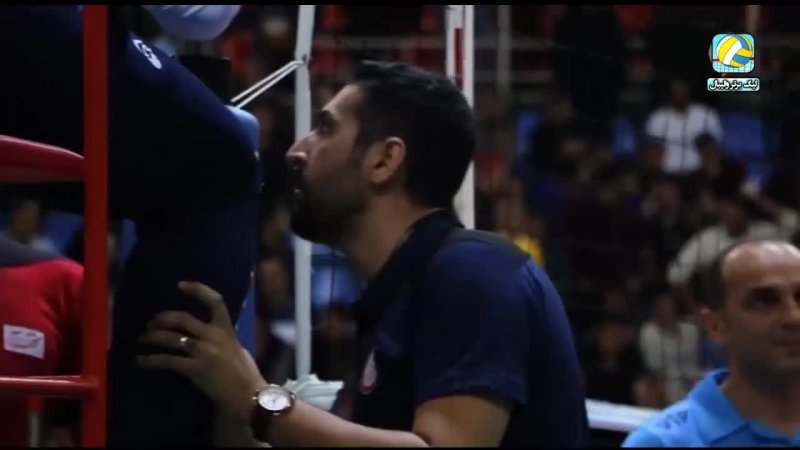 ویدیو چک با موبایل و ضرب‌وشتم محمد موسوی در لیگ والیبال