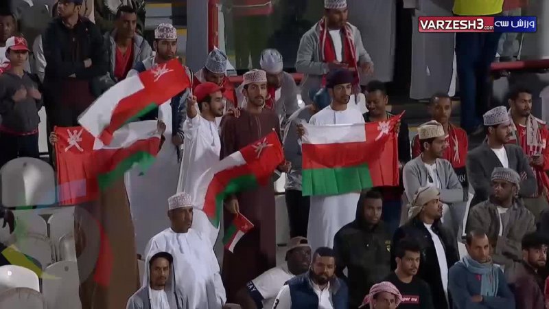 گرم کردن بازیکنان ایران و عمان پیش از بازی