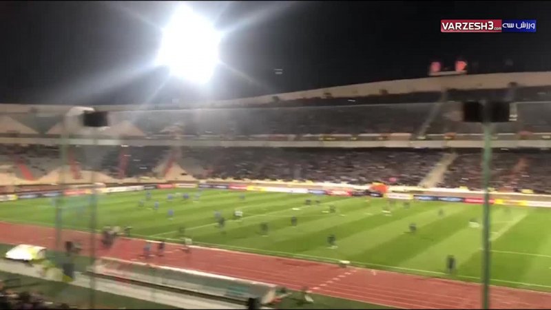 حال و هوای استادیوم آزادی پیش از دیدار استقلال - العین