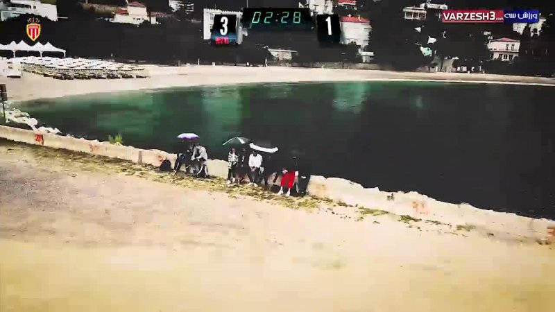 چالش بازی فوتبال با ماشین در موناکو