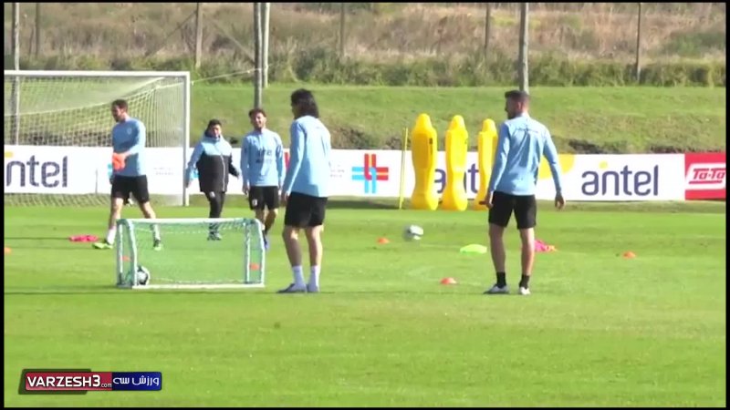 تمرینات تیم ملی اروگوئه با حضور کاوانی