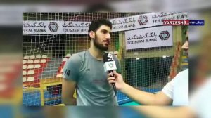 صحبتهای محمد جواد معنوی نژاد در تمرین تیم ملی