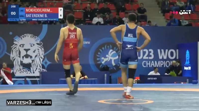 پیروزی نخودی برابر حریف مغولستانی وزن (74کیلو)