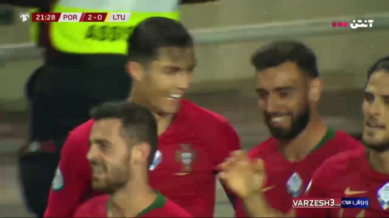 گل دوم پرتغال به لیتوانی(دبل رونالدو)