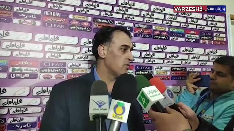 آذری: به نظر من غرامت را بدهیم اما به جام جهانی برویم