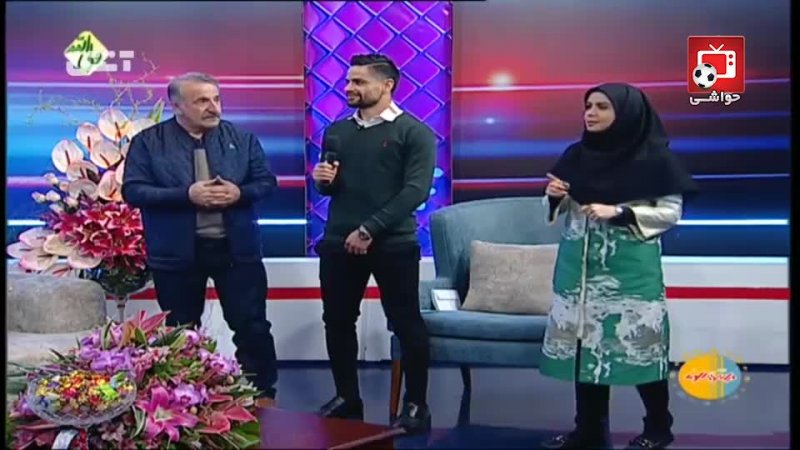 آواز خواندن کمال کامیابی نیا و مهران رجبی در پخش زنده
