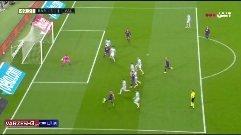 گل اول بارسلونا به والنسیا با ضربه سر مسی