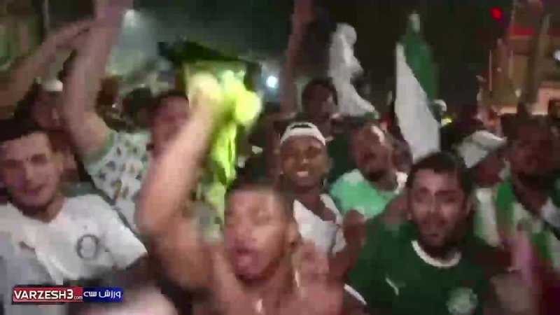 جشن پرتعداد و خطرناک هواداران پالمیراس در اوج کرونا